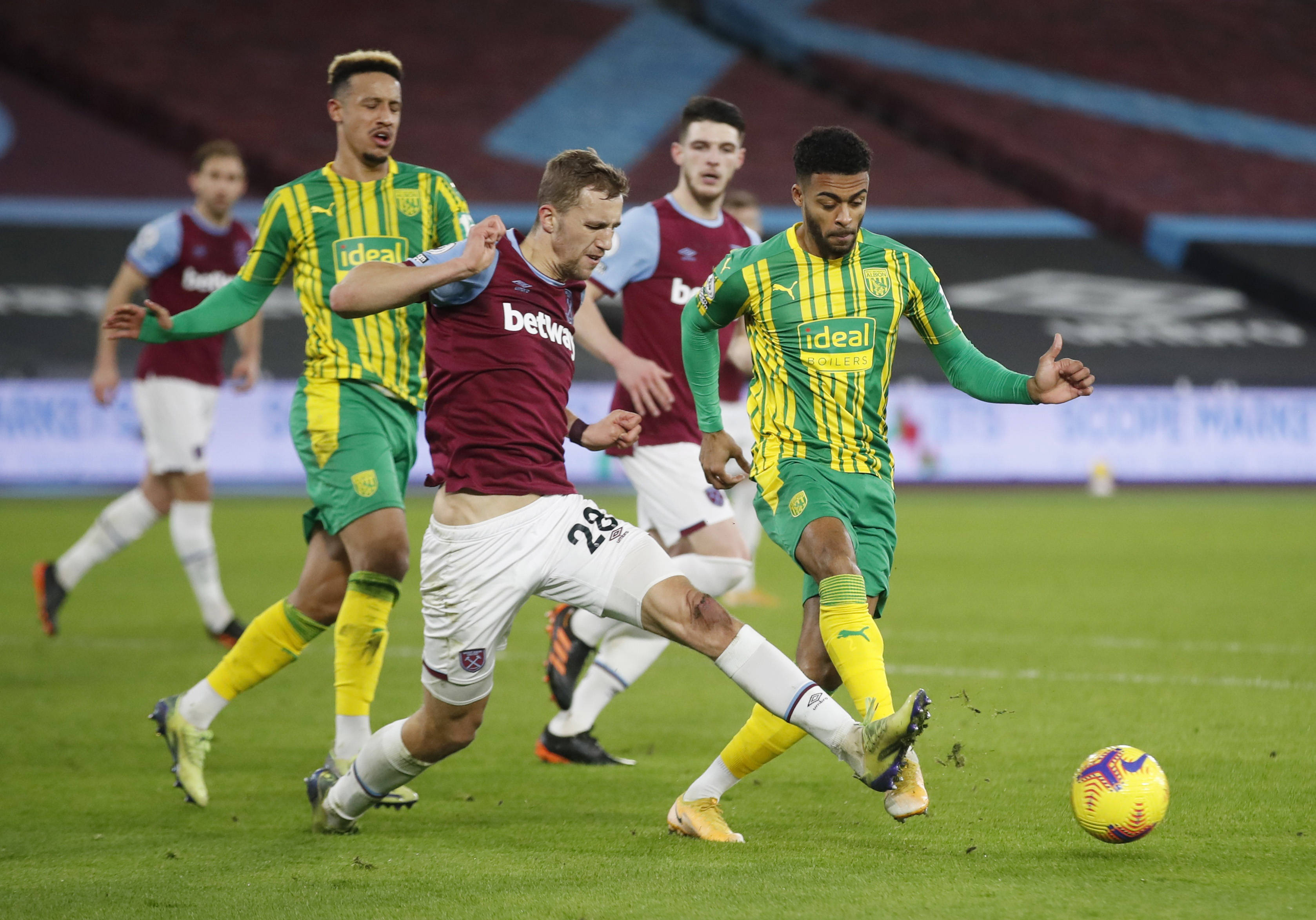 并四次夺冠 并四次夺冠